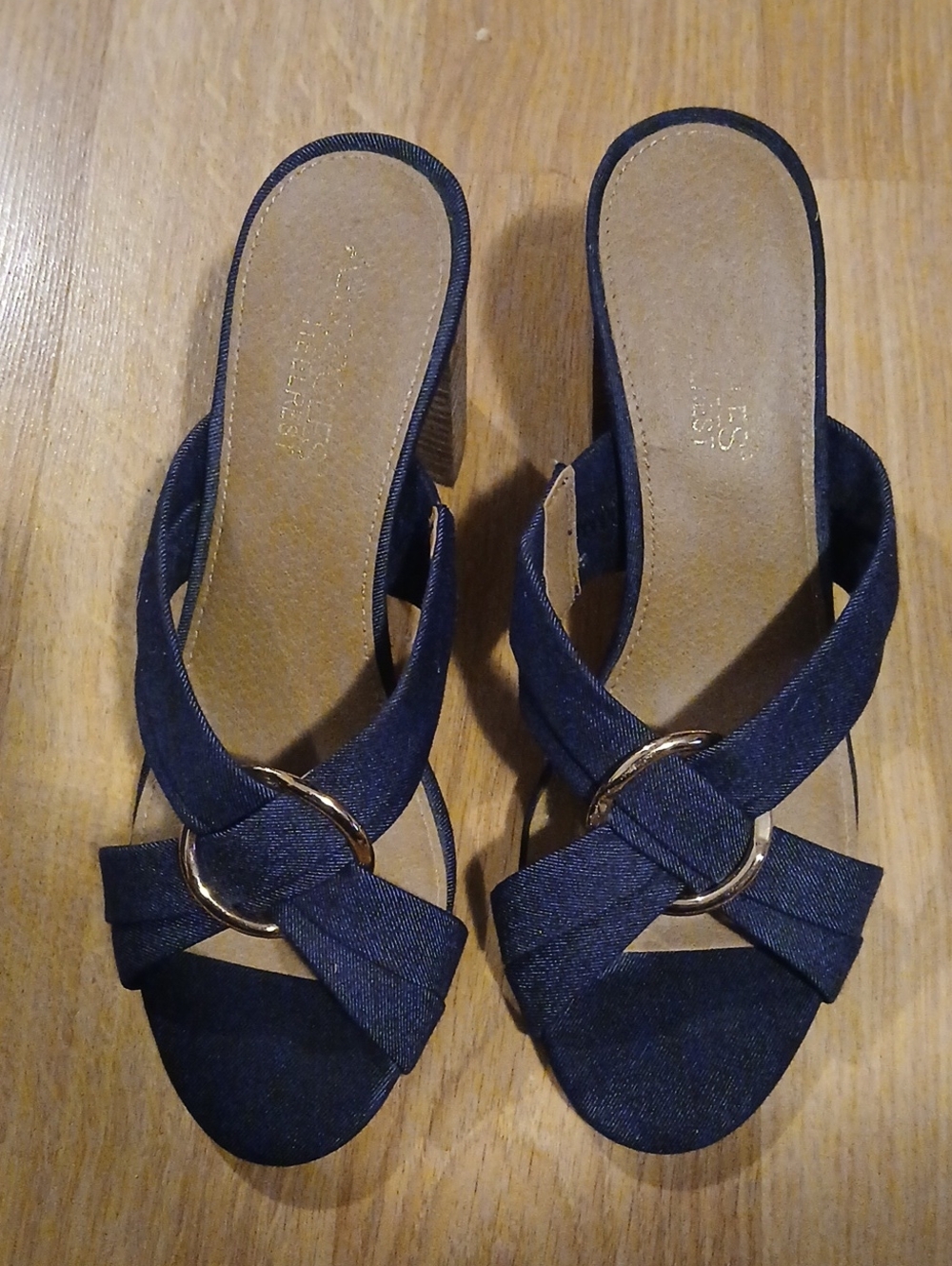 AEROSOLES Navy Open-Toe Slide Heels with Gold Ring